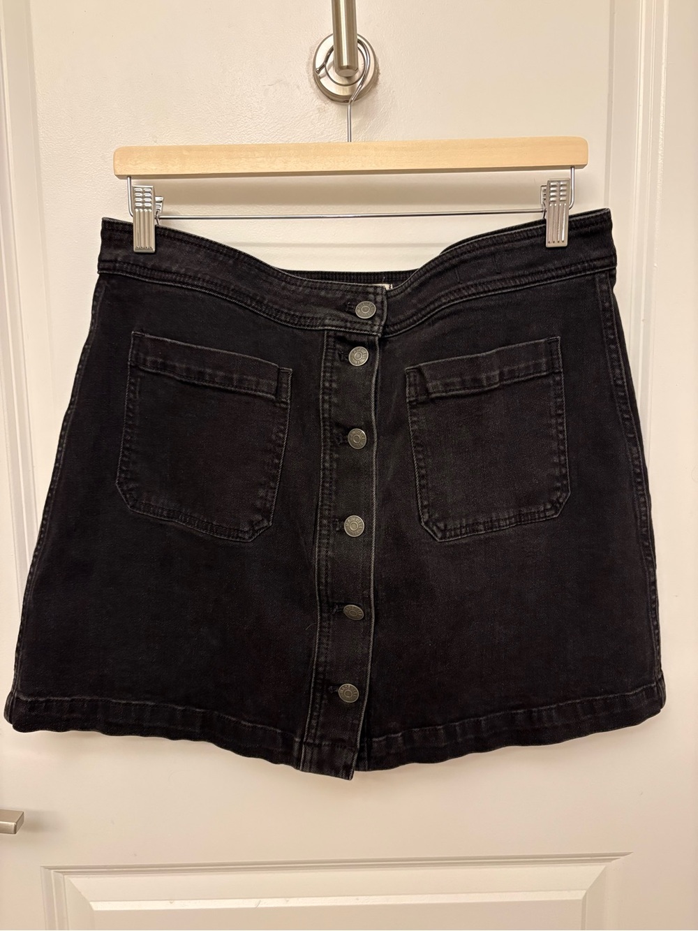 Madewell Stretch Denim A-Line Mini Skirt • 14 • Black Frost - Picture 3 of 8
